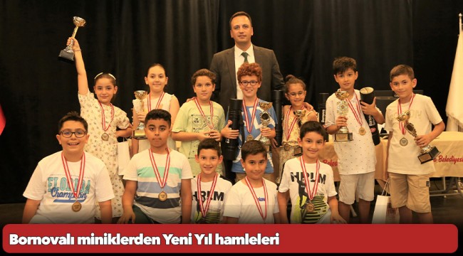 Bornovalı miniklerden Yeni Yıl hamleleri